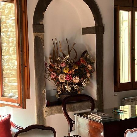 Elegant Ramaglianti Flat -Santo Spirito District Apartment Florence Luaran gambar